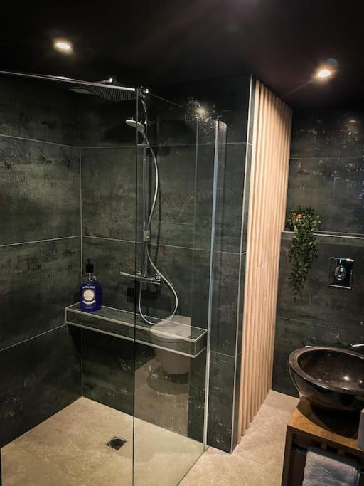 Suite Luxueuse Jacuzzi Suite Amantis By Noma Saint-Chamond Exterior foto